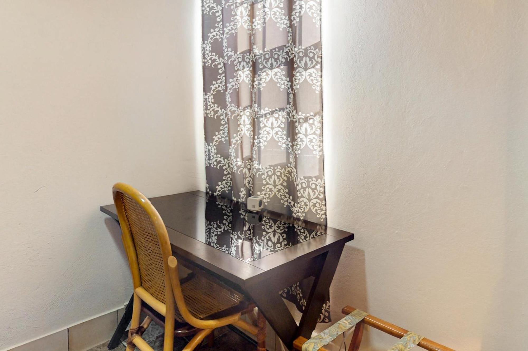 Hummingbird Home Suites San Pedro  Rum bild